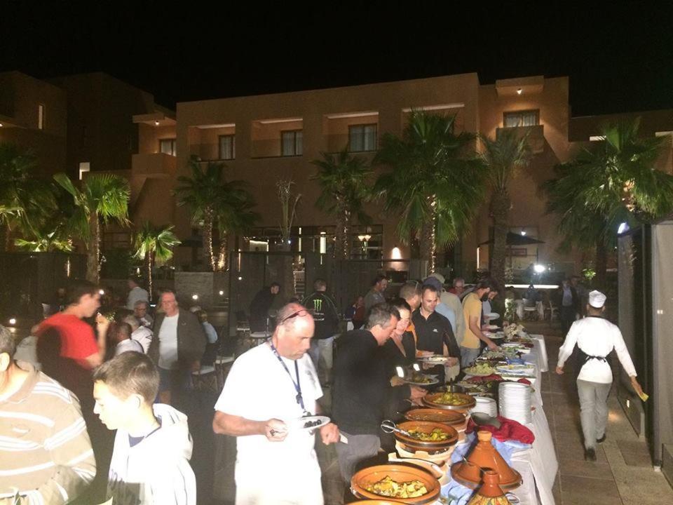 גולימין Oasis Palm Hotel מראה חיצוני תמונה